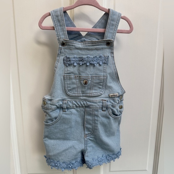 Calvin Klein Jeans Other - Calvin Klein Jeans 4T Girls Light Blue Floral Kids Short Overalls